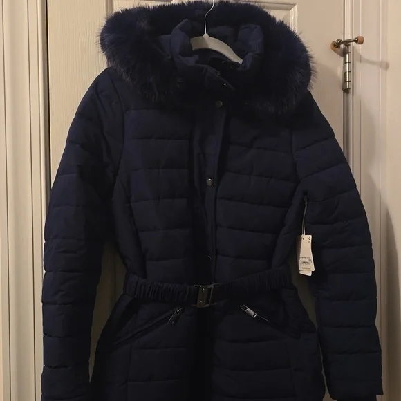 A.N.A BRAND WOMEN'S NAVY BLUE FAUX FUR HOODED WINTER COAT SIZE SMALL - Picture 3 of 16